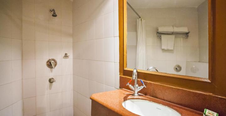 Sandhya Hotel Haïdarabad Extérieur photo